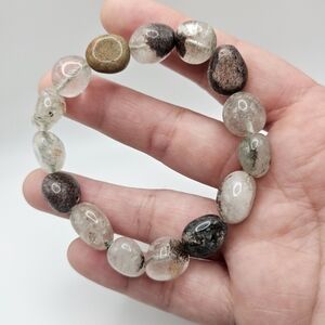 garden quartz free form bracelet